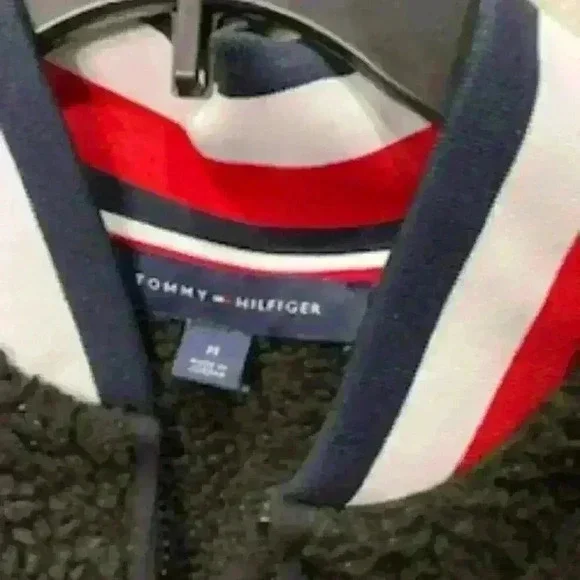 [TOMMYHILFIGER]Sherpa Zip Up Vest SzM - Picture 3 of 7